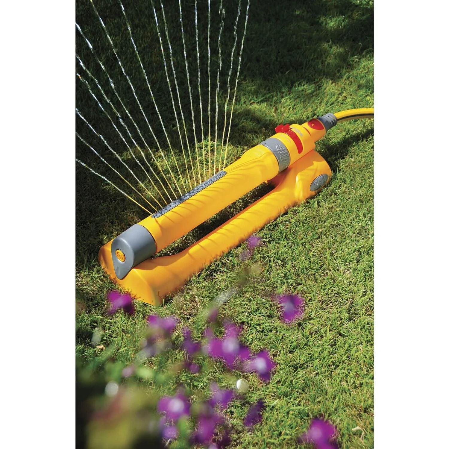 Hozelock Rectangular Garden Sprinkler Pro 200m² - Image 3