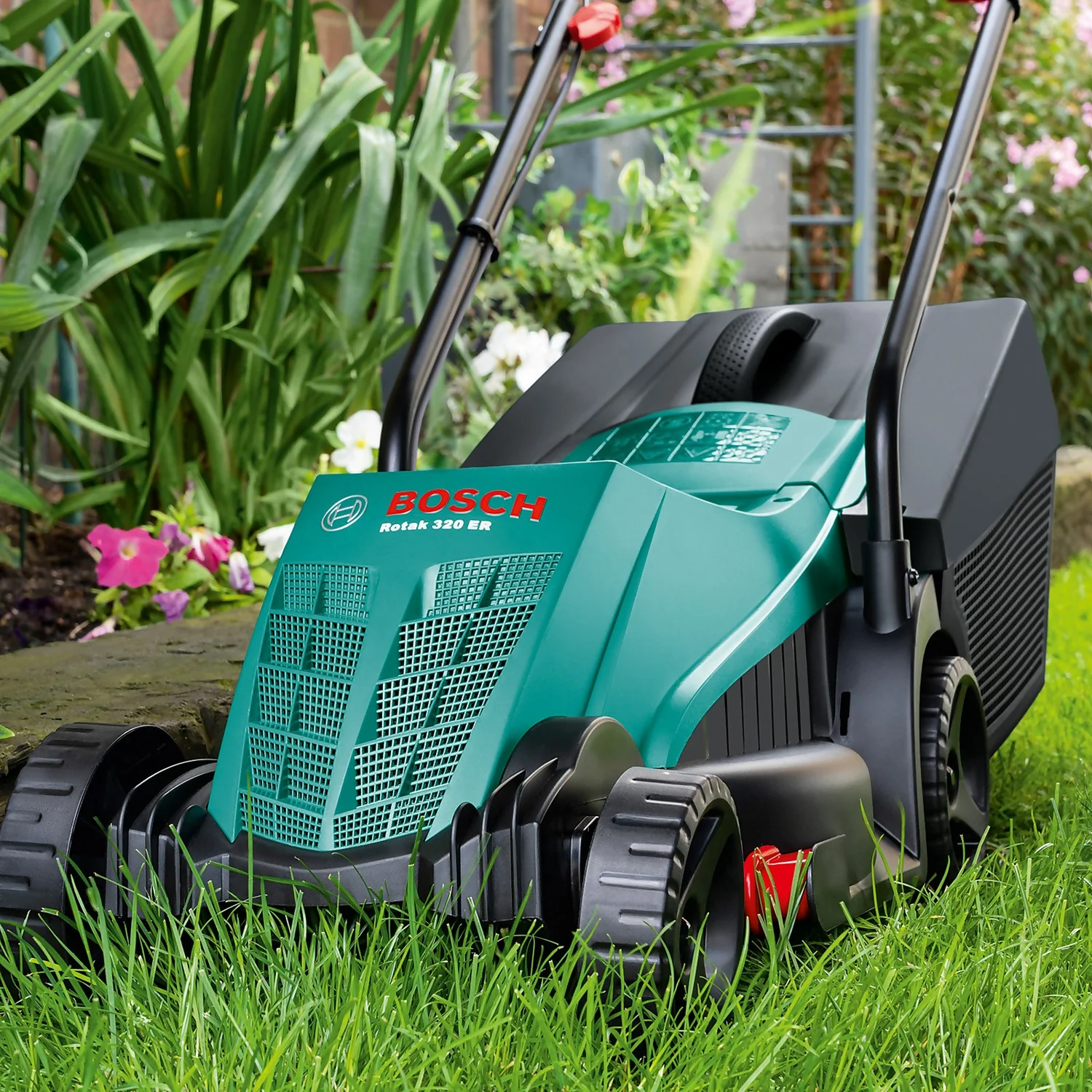 Bosch 1200W Rotak 32-12 Electric Lawn Mower - 32cm - Image 9