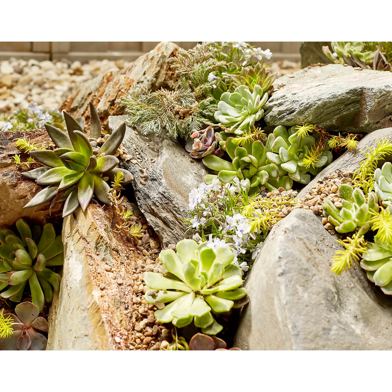 Stylish Stone Rustic Slate Rockery - Image 8