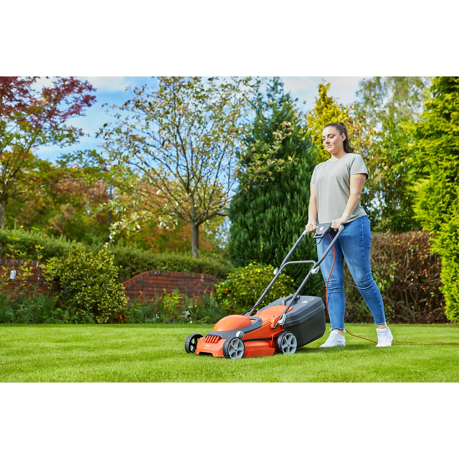 Flymo 1400W EasiStore 340R Electric Lawn Mower - 34cm - Image 8