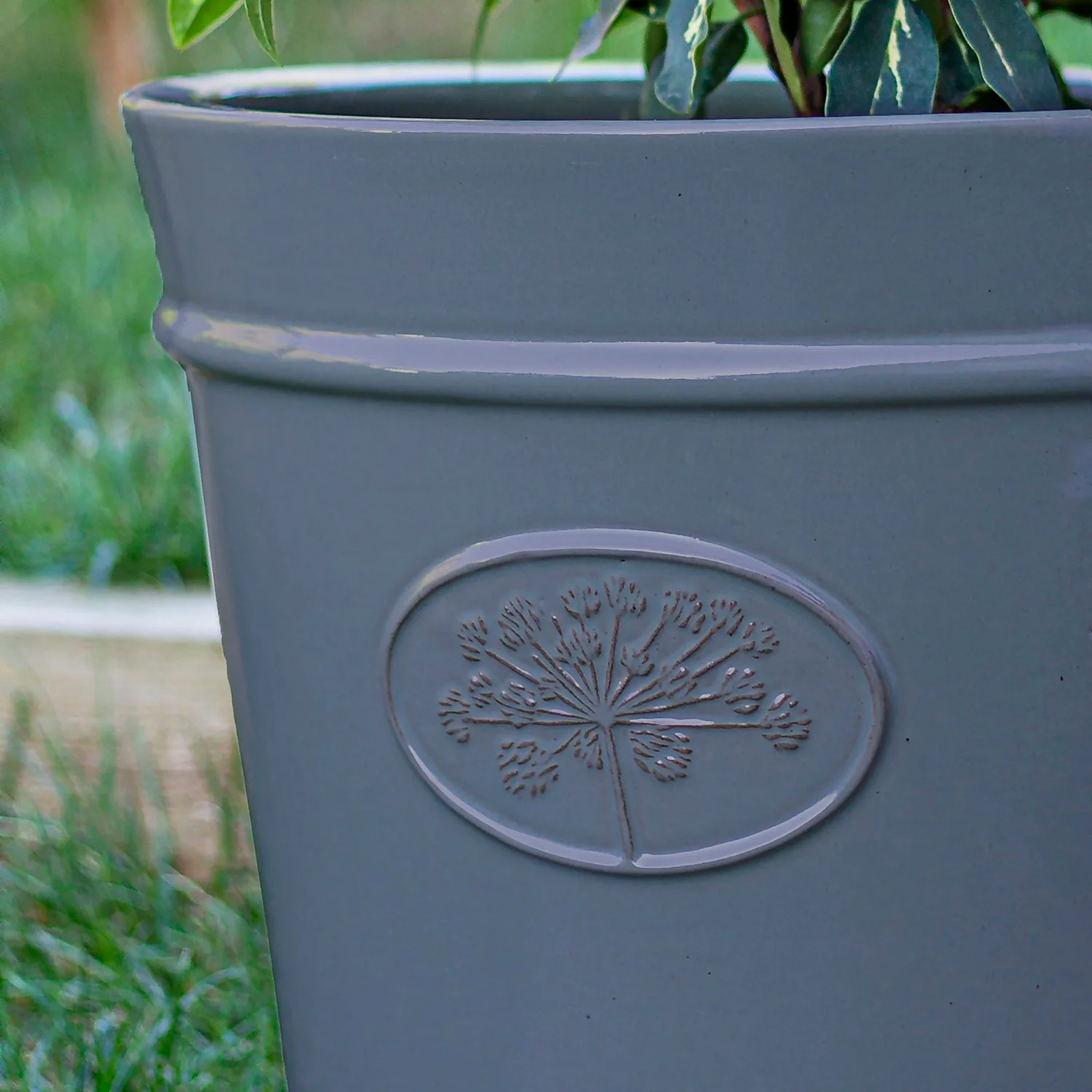 Country Living Heritage Denim Cone Pot - 41cm - Image 3