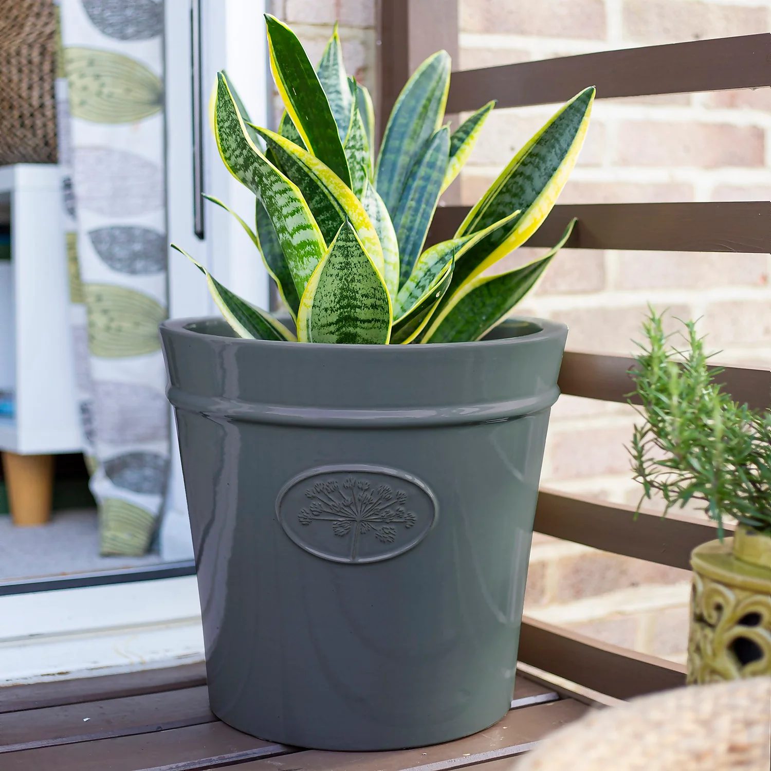 Country Living Heritage Denim Cone Pot - 41cm - Image 4