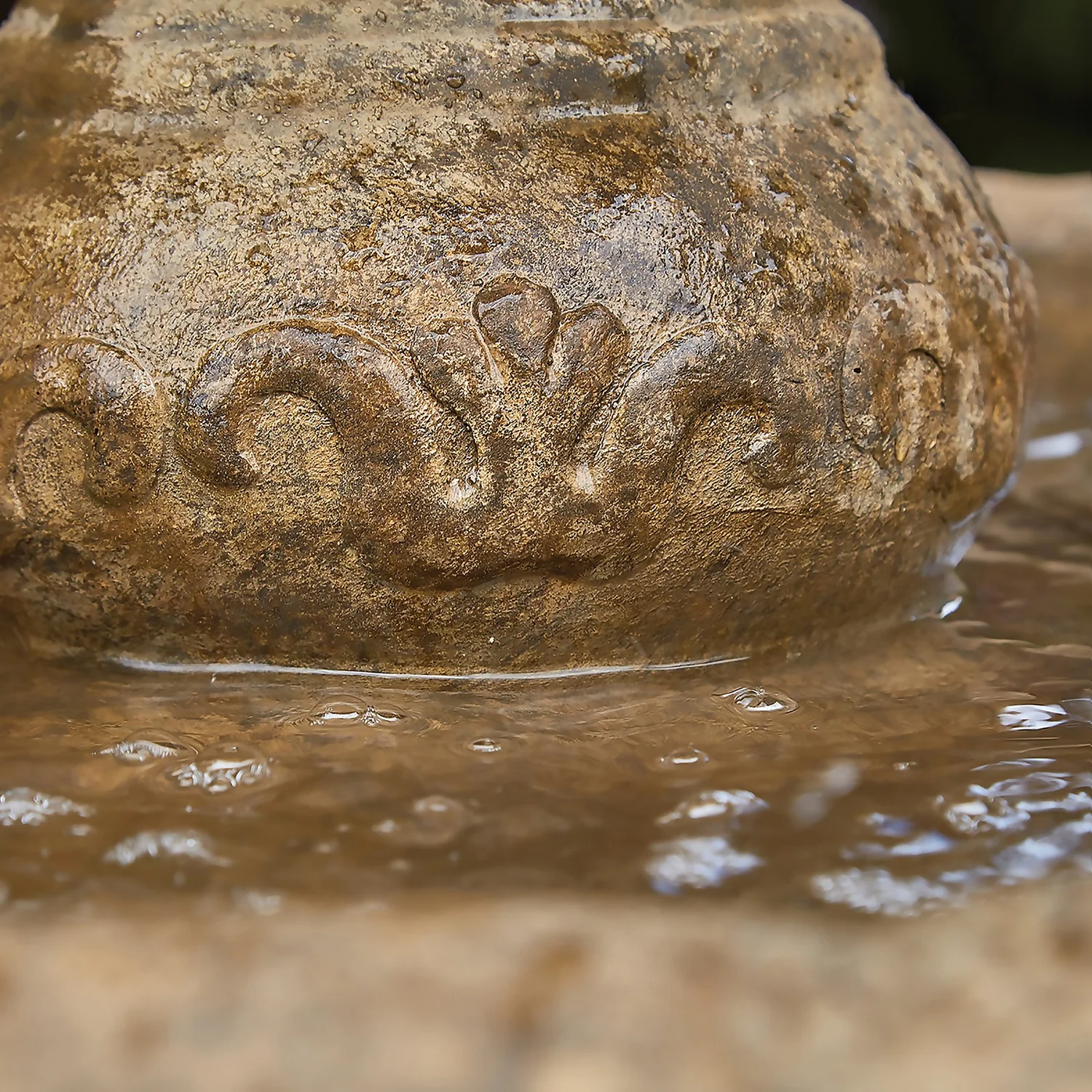 RHS Harlow Water Feature - Image 8
