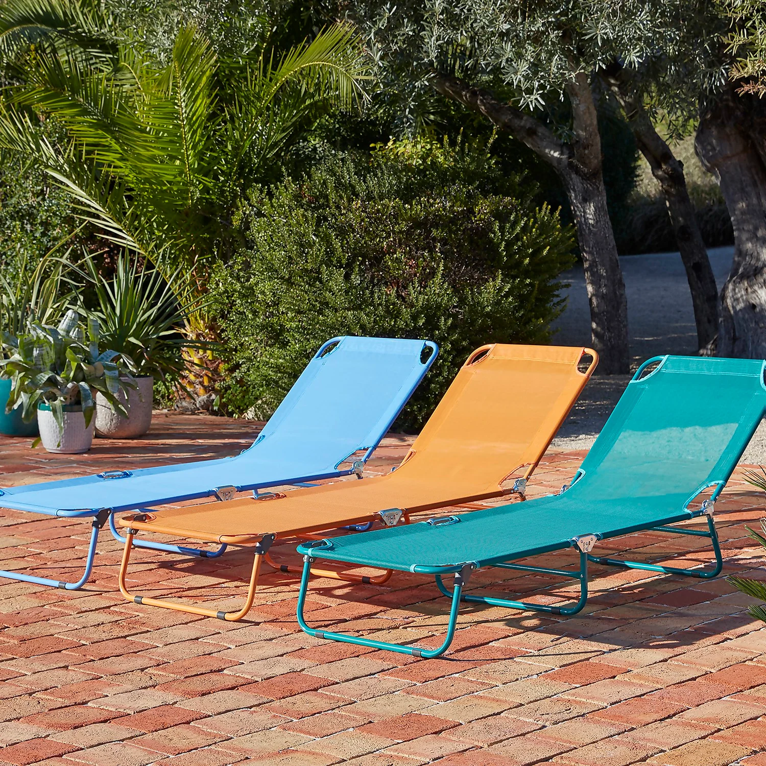 Bahari Folding Sunbed - Blue - Image 2
