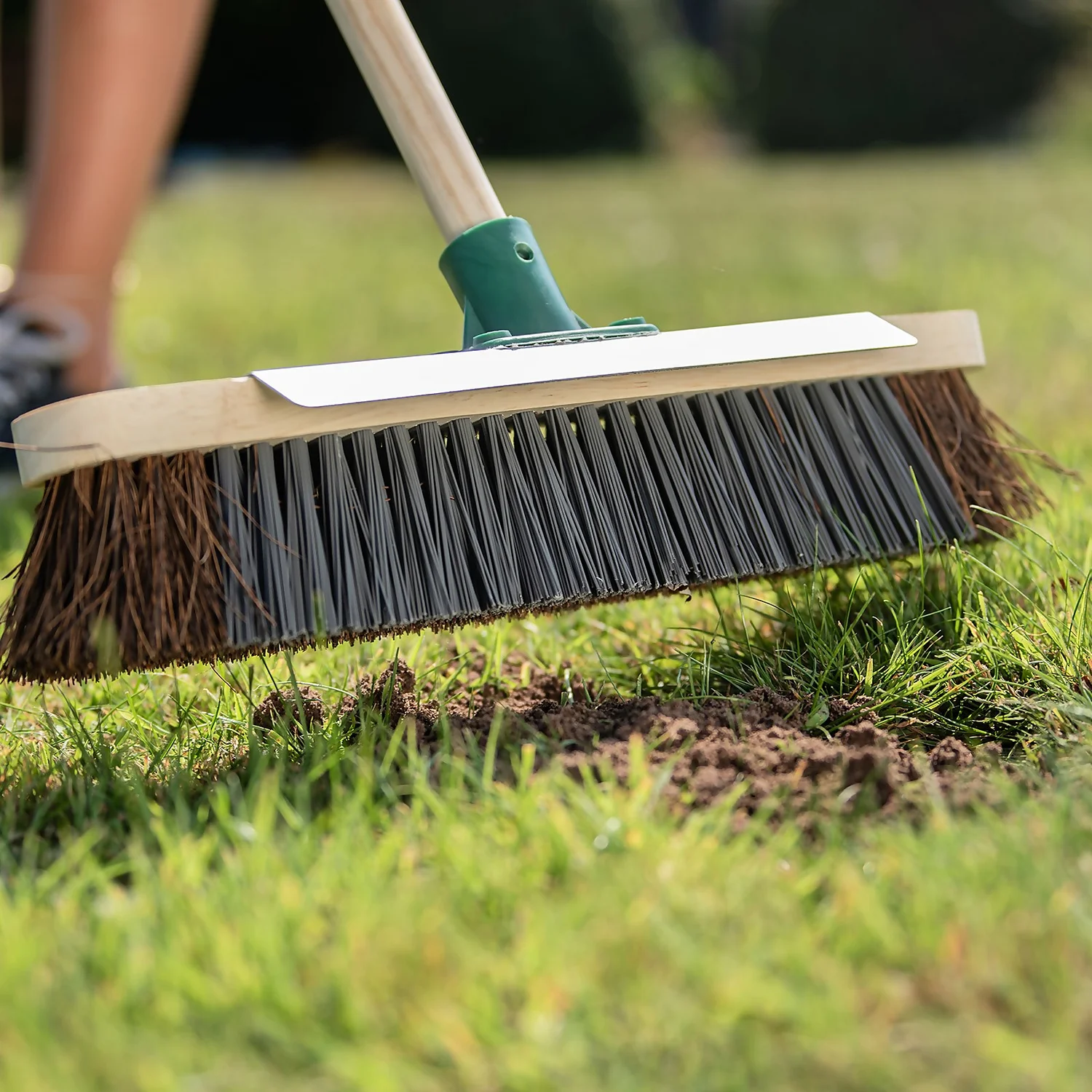 Gro-Sure Lawn Seeding Soil 25L - Image 4