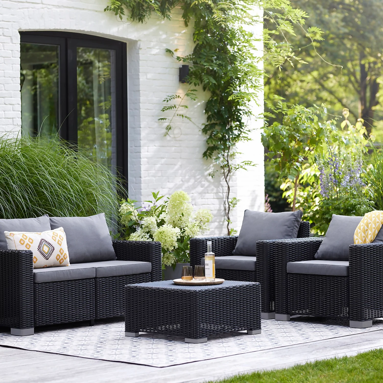 Keter California 4 Seater Outdoor Garden Furniture Lounge Set - Graphite With Grey Cushions - Image 7